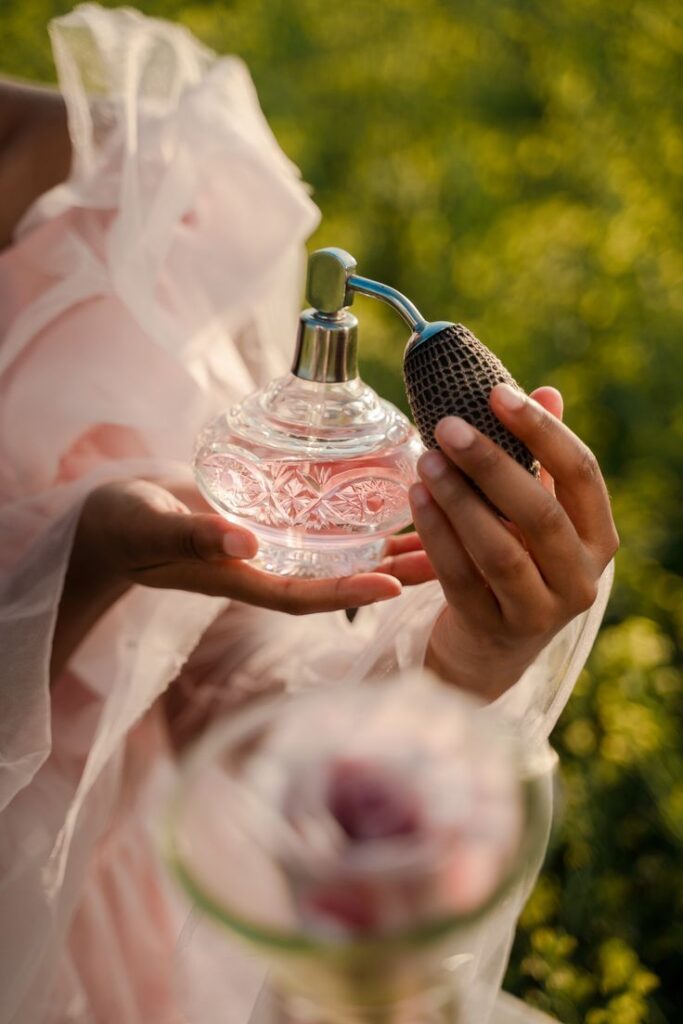 luxury perfumes elegent perfumes, luxury perfumes